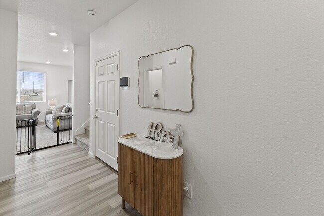 Building Photo - New 2 Story Home built in 2025