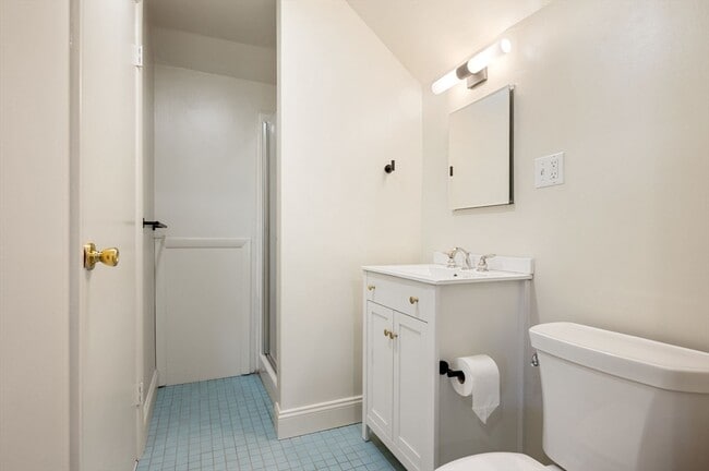 Building Photo - 62-64 Flett Rd