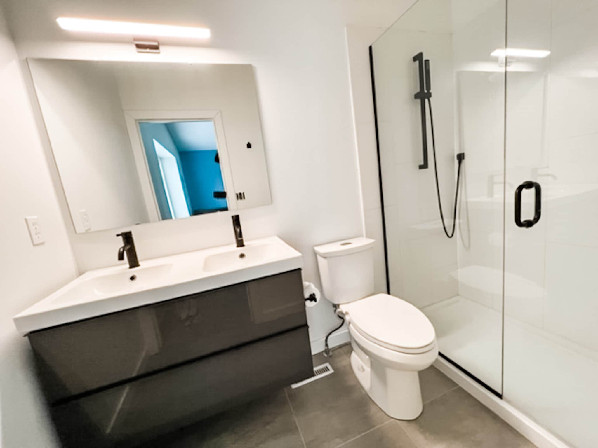 new bathroom: dual sink and dual shower head. - 649 Foxtail St
