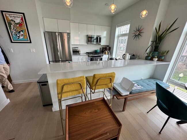 Building Photo - 1 Lisbon St