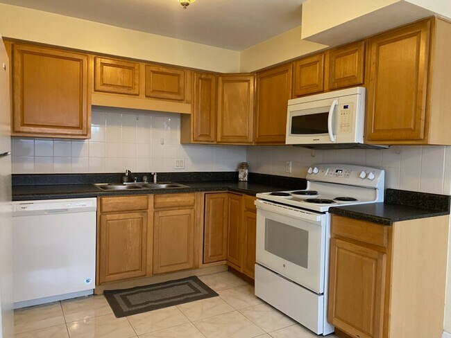 Building Photo - 46 San Jose Dr
