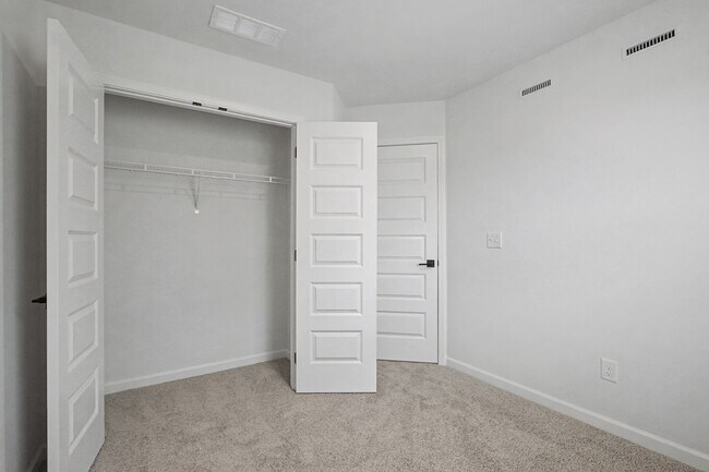 Building Photo - Brand new Hermitage townhome, end unit with garage, 3 bedroom 2.5 baths, community pool