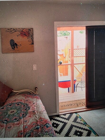 Building Photo - 3786 Meier St