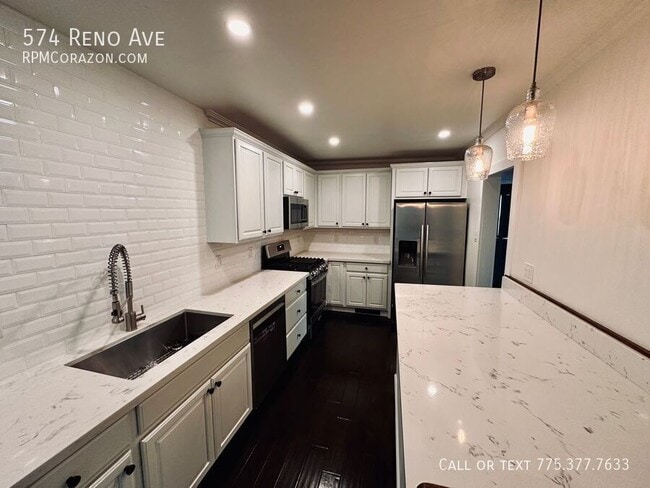 Building Photo - 574 Reno Ave