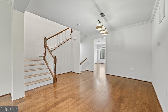 Building Photo - 15983 Marsh Pl