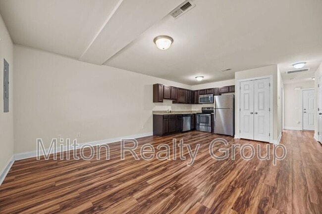 Building Photo - 26 River Stancil Dr