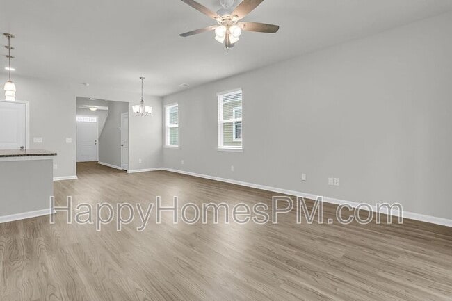 Building Photo - 9678 Roseberry St