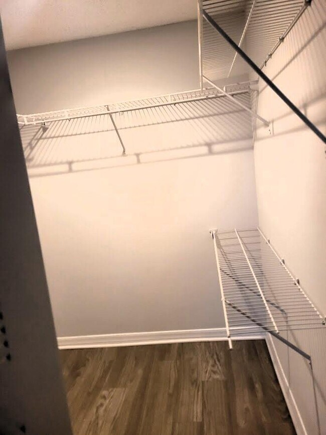 Building Photo - 4197 N Haverhill Rd