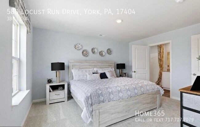 Building Photo - Brand New Townhouses on Locust Run Drive!