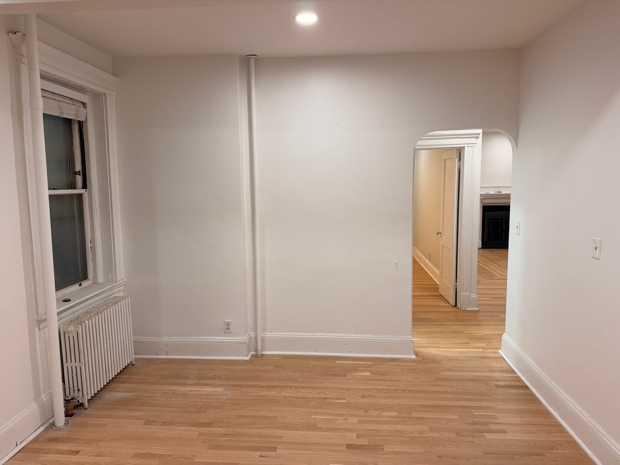 Building Photo - 1768 Beacon St