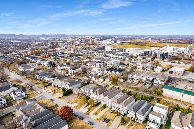 Building Photo - 4604A Michigan Ave