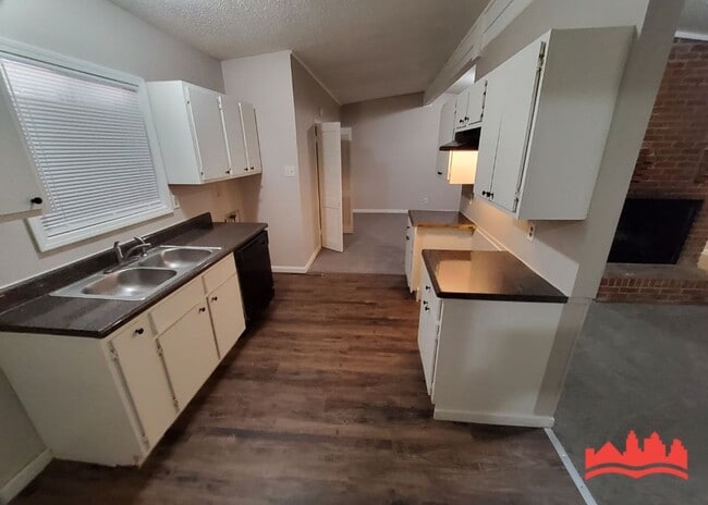 Building Photo - 3442 Knight Rd