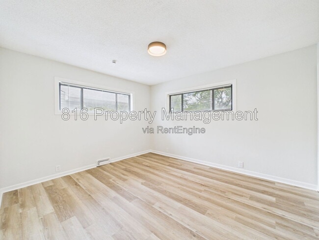 Building Photo - 11230 Corrington Ave