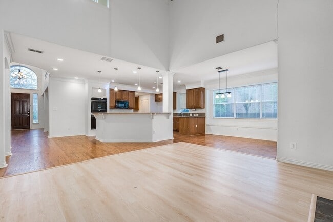 Building Photo - 3829 Bonita Dr