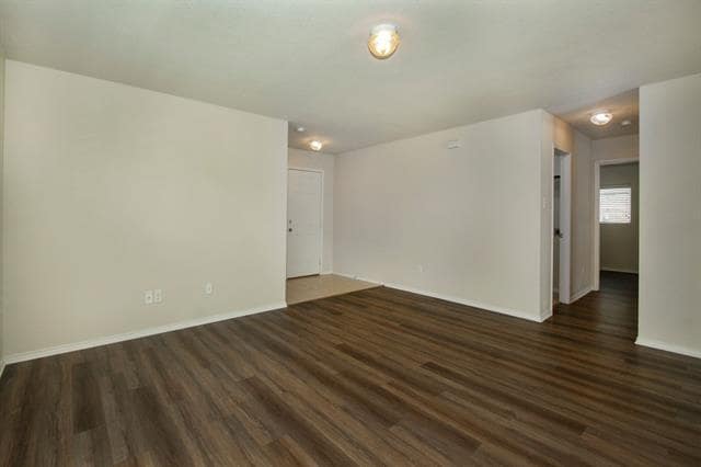Building Photo - 1407 Swan Ridge Dr