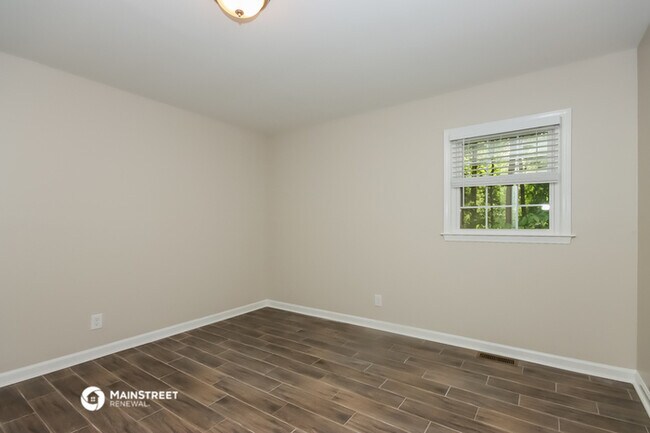 Building Photo - 262 Timberland Loop
