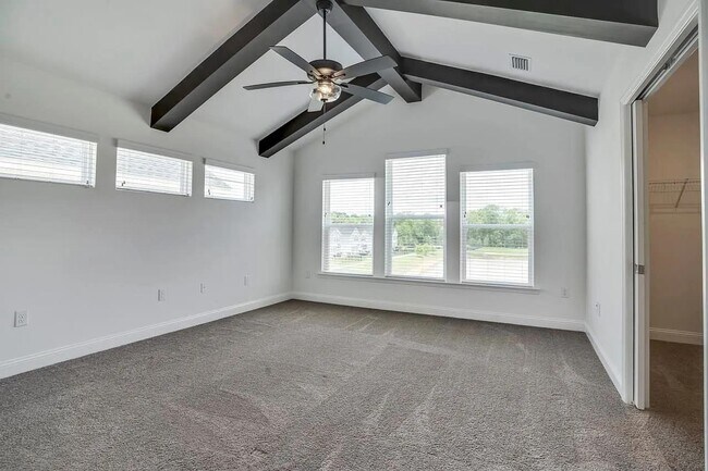 Building Photo - 463 Grand Oaks Rd