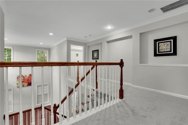 Building Photo - 2945 Links View Way