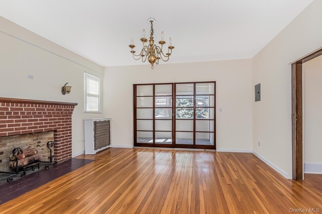 Building Photo - 5630 Riverdale Ave