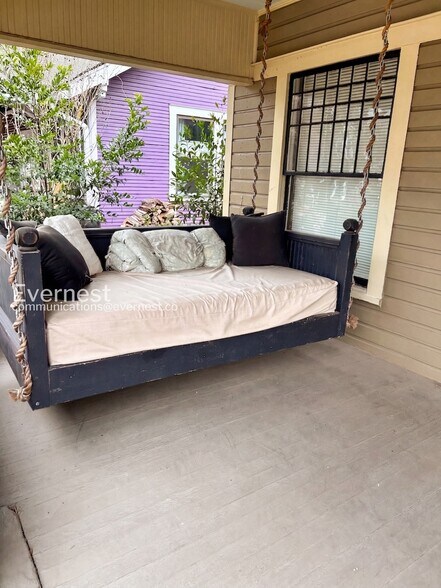 Building Photo - 4601 7th Ct S