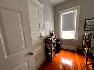 Building Photo - 19 Roseclair St
