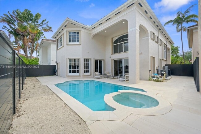 Building Photo - 19460 39th Ct