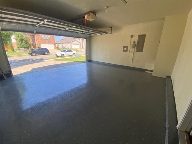 Building Photo - 1720 Pebble Brook Way
