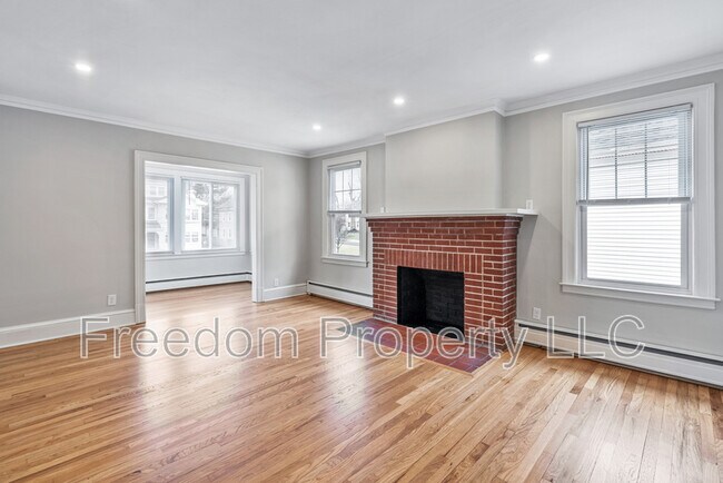 Building Photo - 9 Bretton Rd