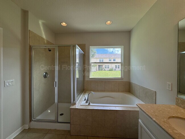 Building Photo - 1387 Glenleigh Dr