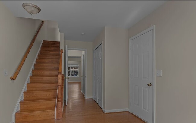 Building Photo - 18763 Trident Sq