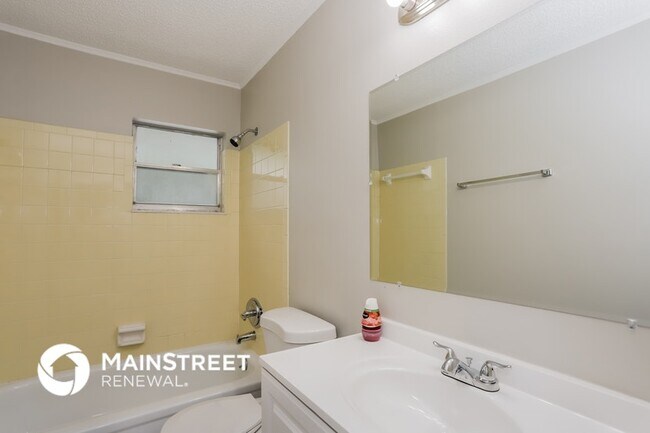 Building Photo - 1552 Foxridge Run SW