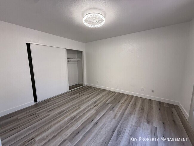 Building Photo - 2980 Juniper Hills Blvd