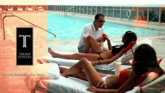 Building Photo - 15901 Collins Ave