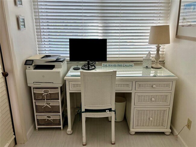 Building Photo - 618 Bayport Wy