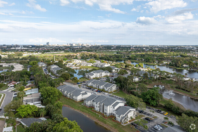 Aerial Photo - Ponte Verde At Palm Beach Lakes