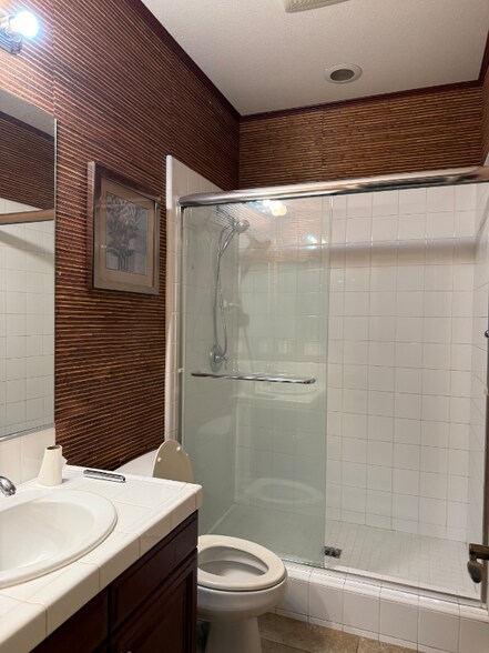 Building Photo - 13652 Perry Ann Cir