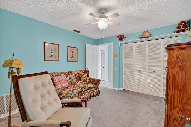 Building Photo - 2824 Summervale Dr