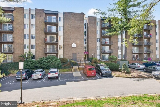 Building Photo - 60 S Van Dorn St