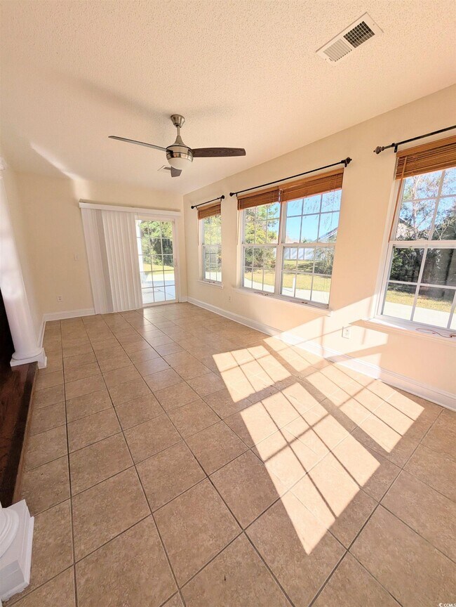 Building Photo - 405 Harbour Reef Dr