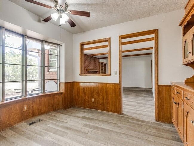 Building Photo - 6601 NW 150th St