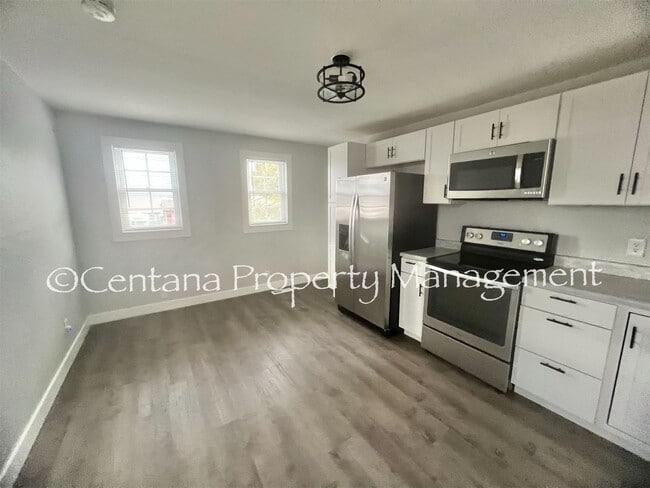 Building Photo - This remodeled two bedroom has all new everything including high end stainless steel appliances.