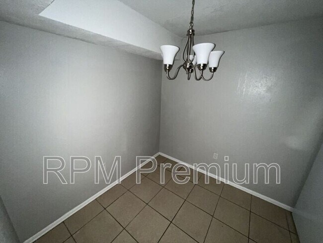 Building Photo - 5170 Weston