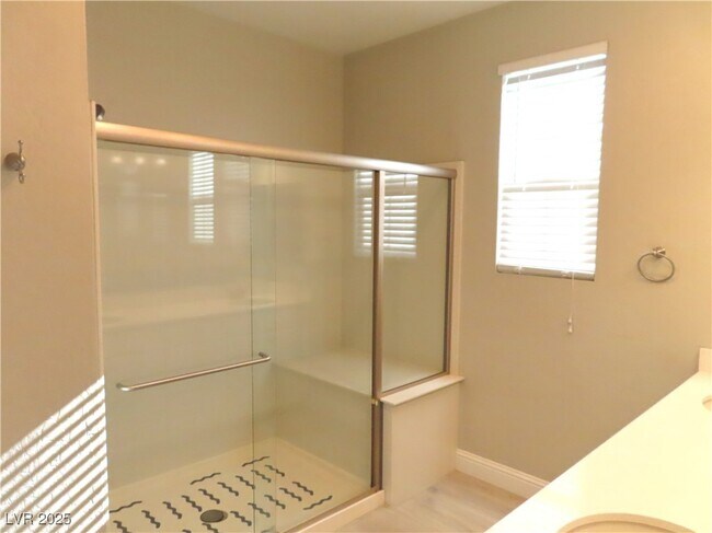 Building Photo - 2771 Alta Vista St