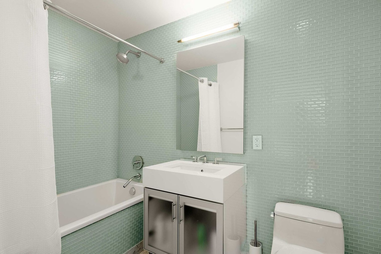 Building Photo - 1113 York Ave