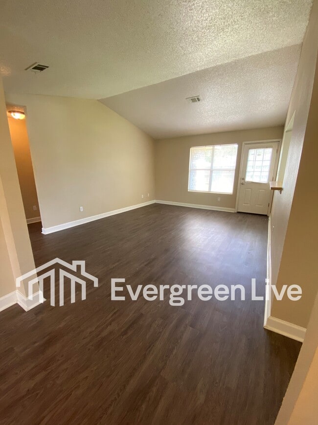 Building Photo - 48 Callan Ct