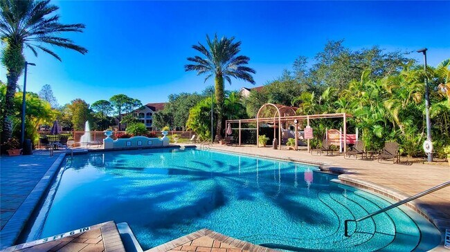 Building Photo - 4102 Central Sarasota Pkwy