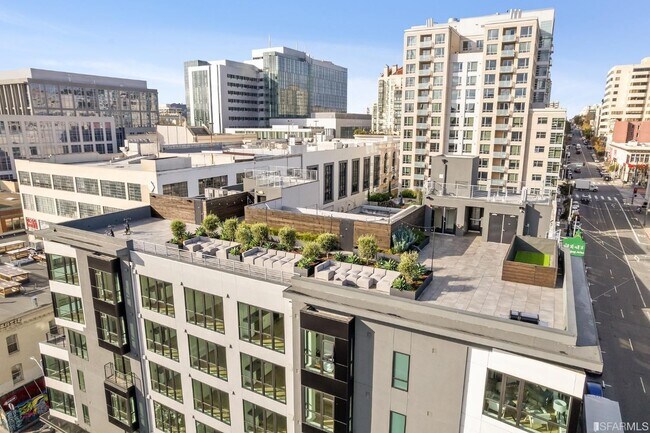 Building Photo - 1201 Sutter St
