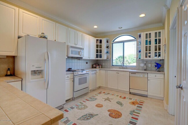 Building Photo - 129 Spencer-Farlow Dr