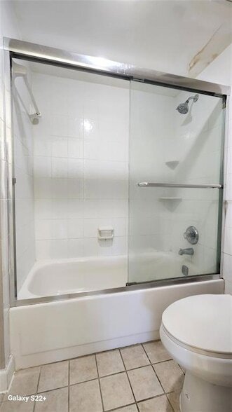 Building Photo - 555 SE 8th St