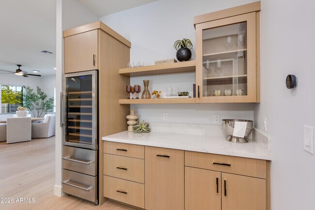 Building Photo - 3834 N 34th St